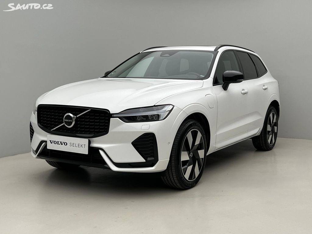 Volvo XC60, T6 AWD RECHARGE PLUS REZERVACE
